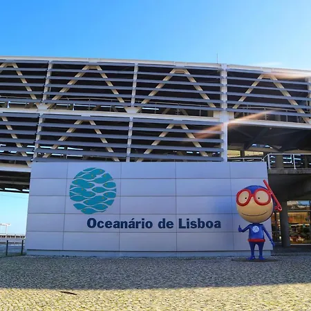 Bom Dia Parque Nacoes Lisboax * リスボン