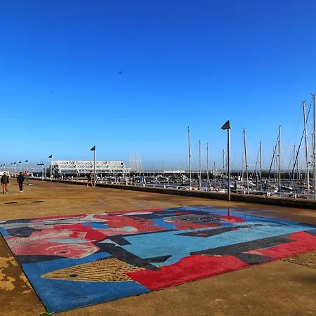 アパート Bom Dia Parque Nacoes Lisboax